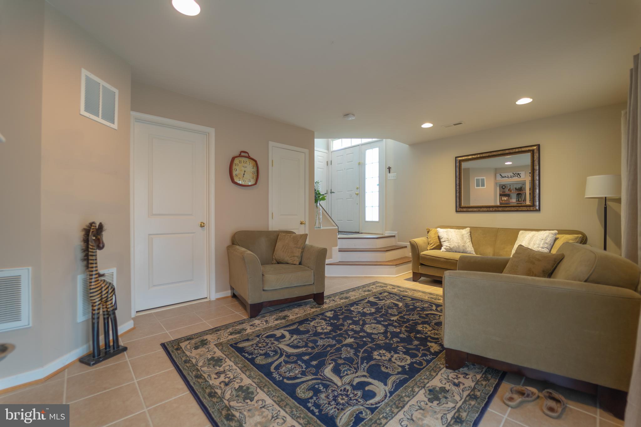 9161 Ribbon Falls Loop Bristow, VA 20136 - Photo 9 of 48 Gallery Image 9