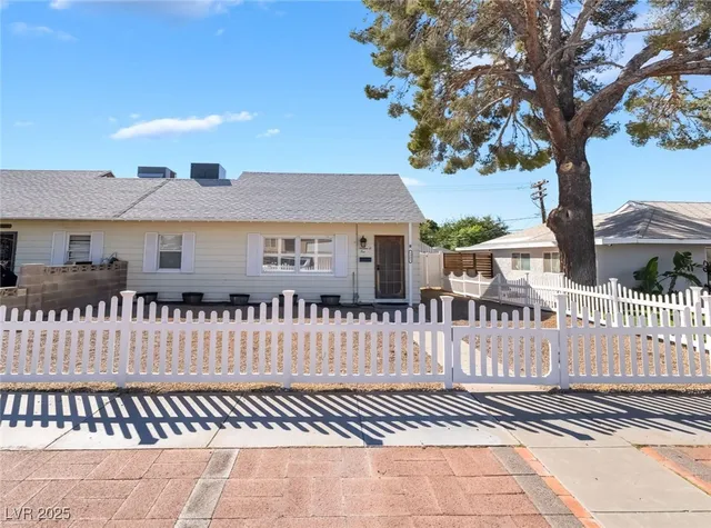 $324,999 | 1305 New Mexico Street, Boulder City, NV 89005