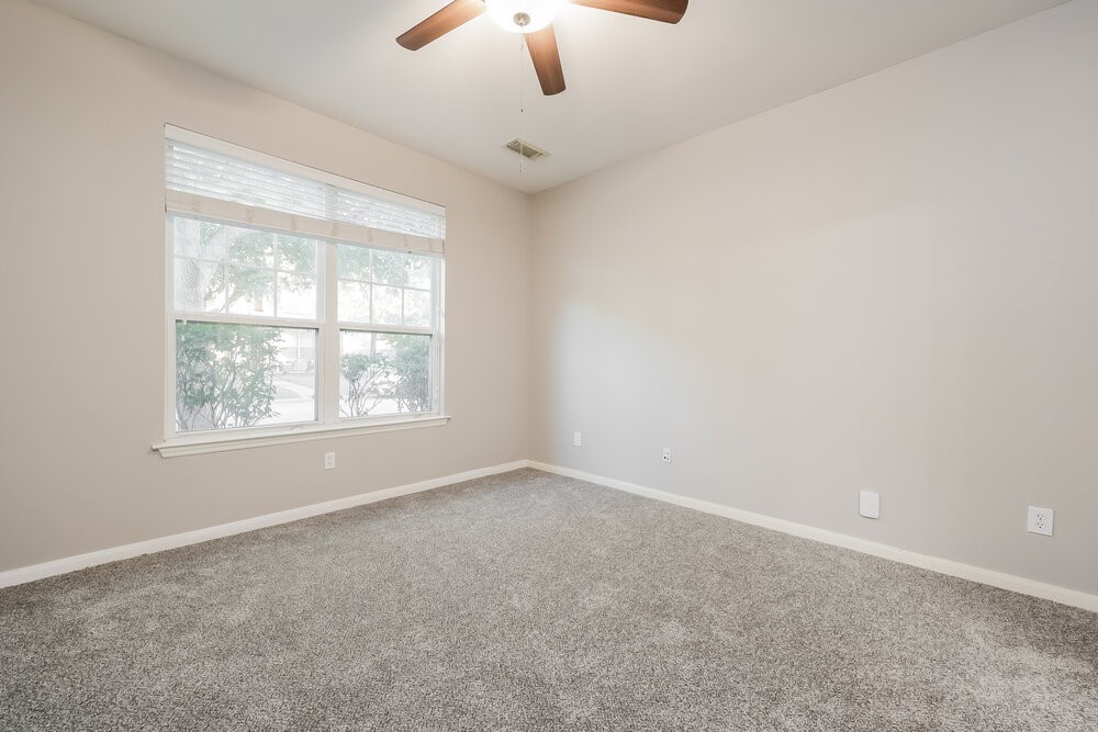 17243 Lafayette Hollow Lane Humble, TX 77346 - Photo 9 of 17