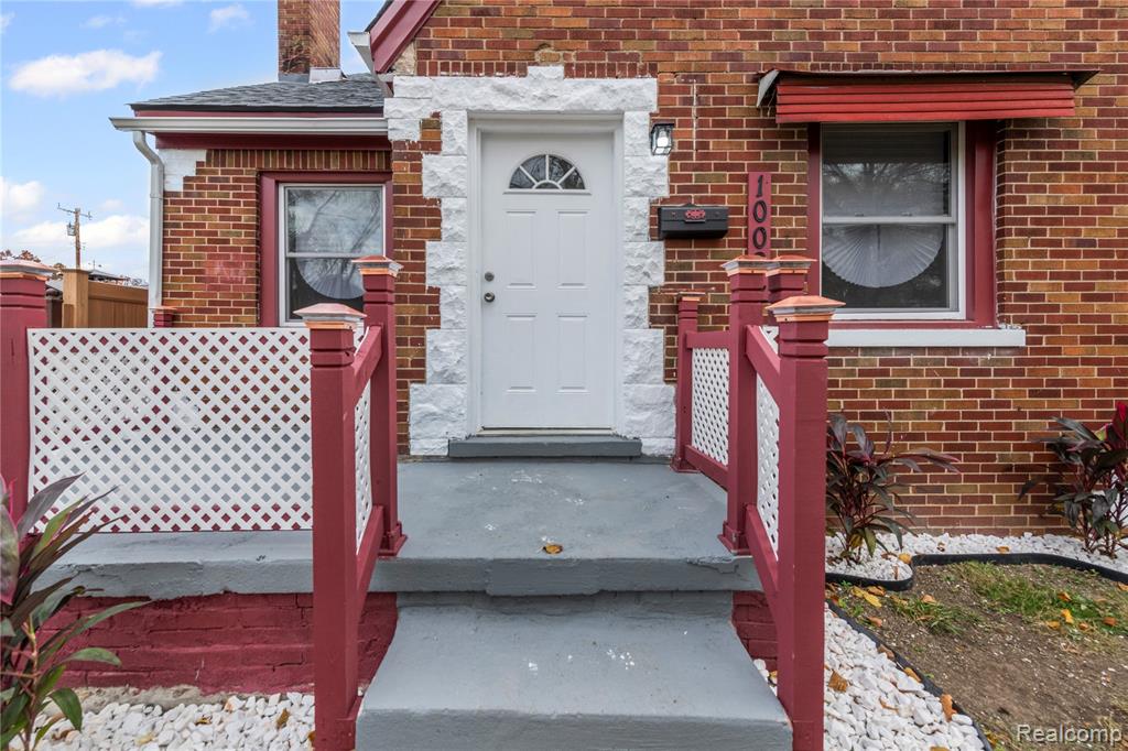 10024 Balfour Road Detroit, MI 48224 - Photo 4 of 36