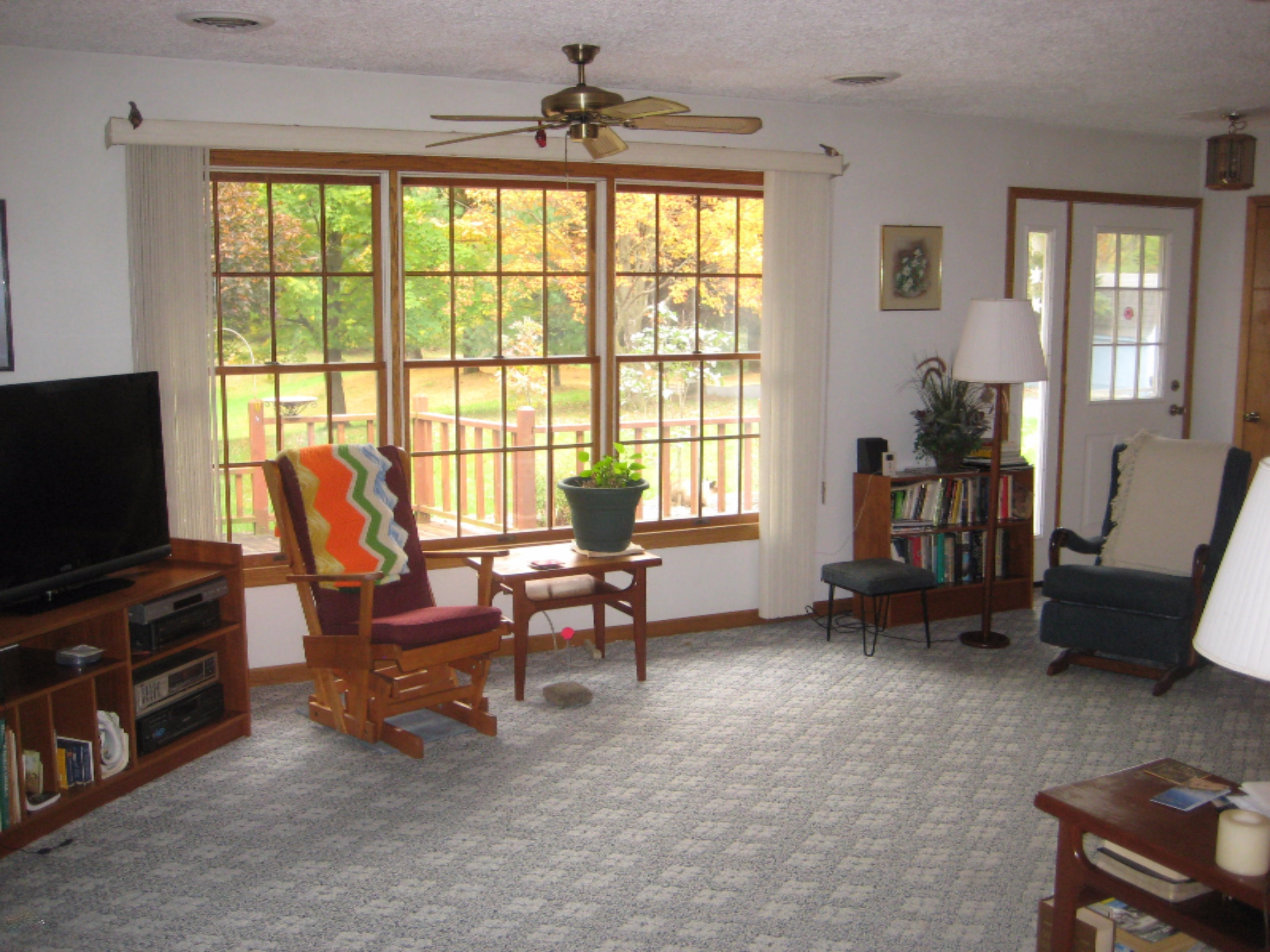 11581 Cascade Road Southeast Lowell, MI 49331 - Photo 6 of 26 IMG_2395