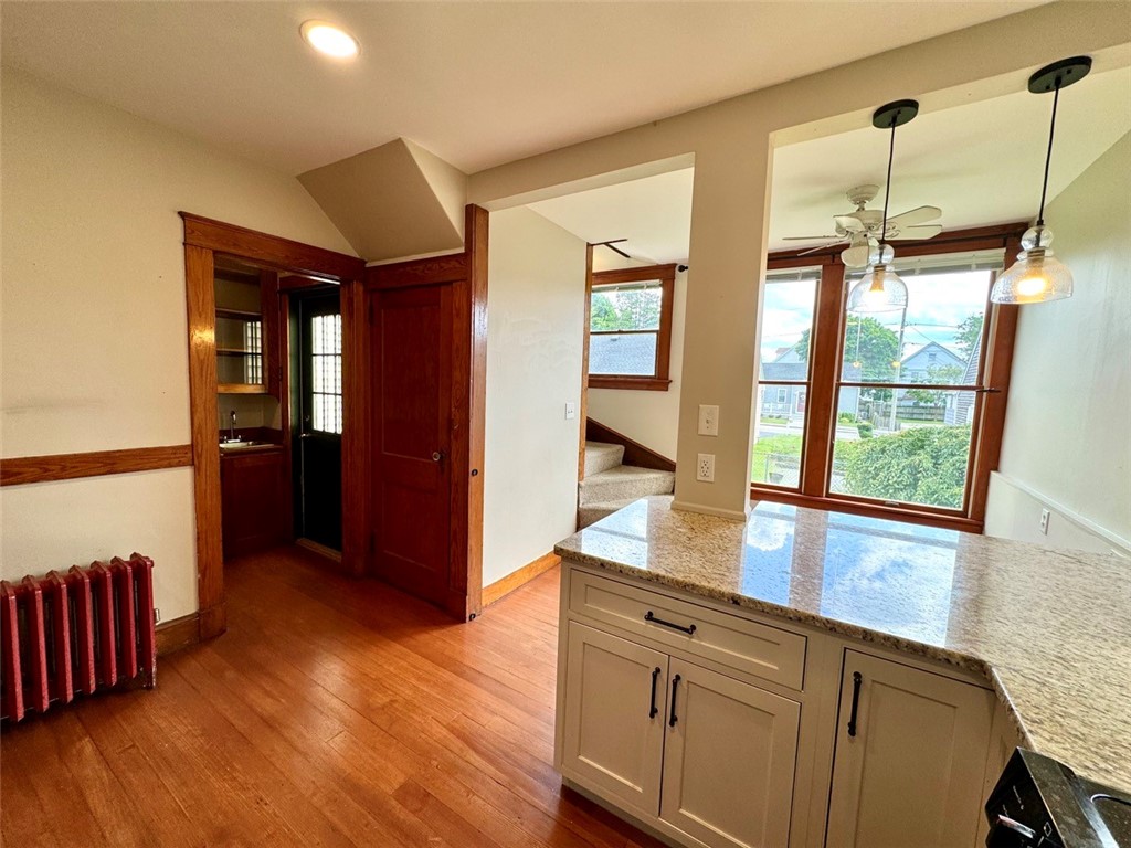 61 East Bowery Street, Unit 2 Newport, RI 02840 - Photo 6 of 32