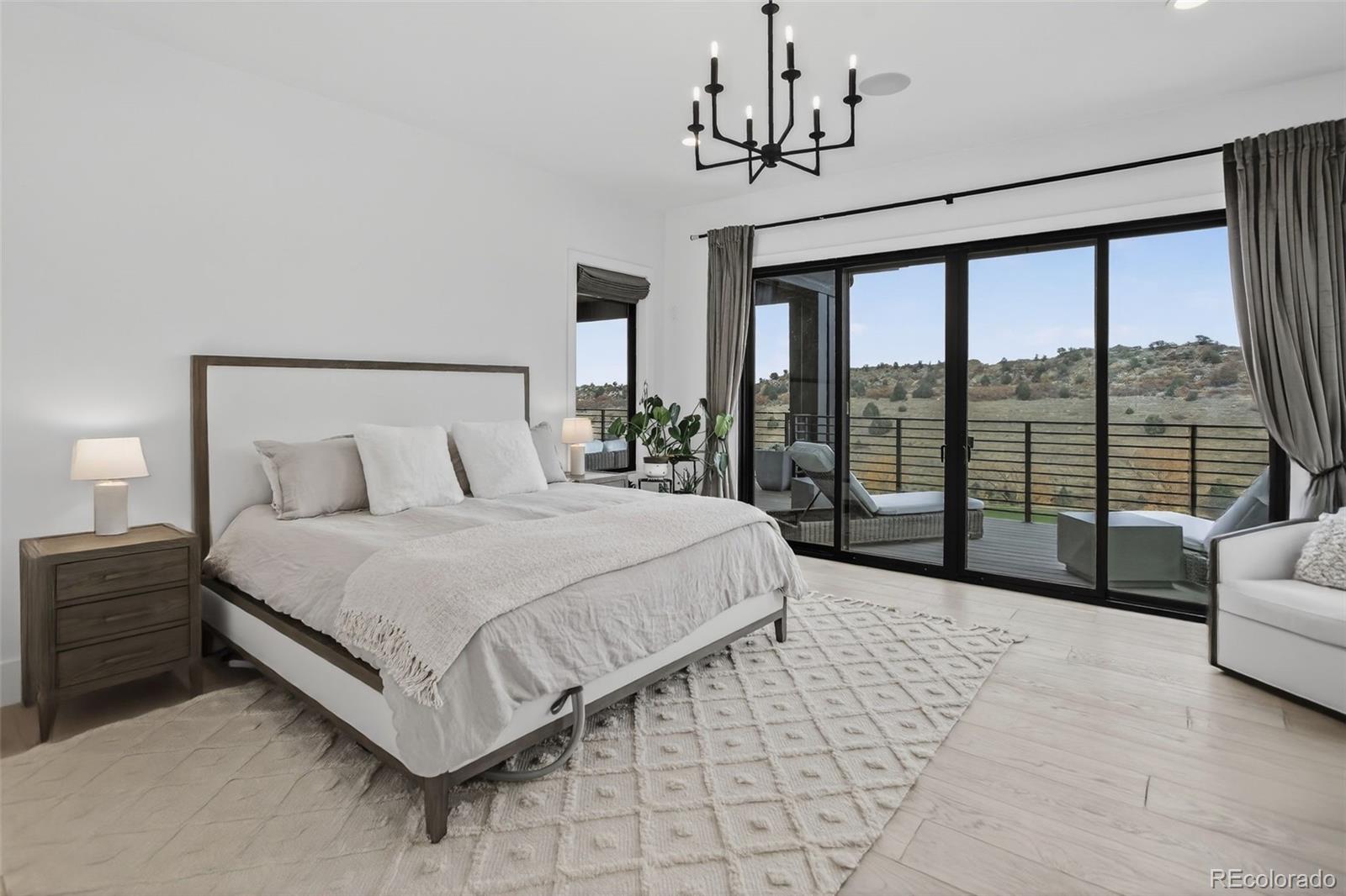 7536 Raphael Lane Littleton, CO 80125 - Photo 17 of 50 Gallery Image 17