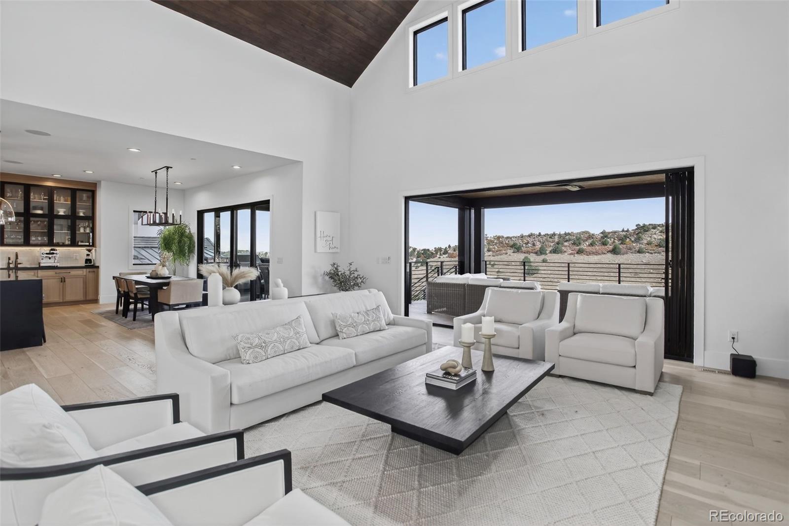 7536 Raphael Lane Littleton, CO 80125 - Photo 10 of 50 Gallery Image 10