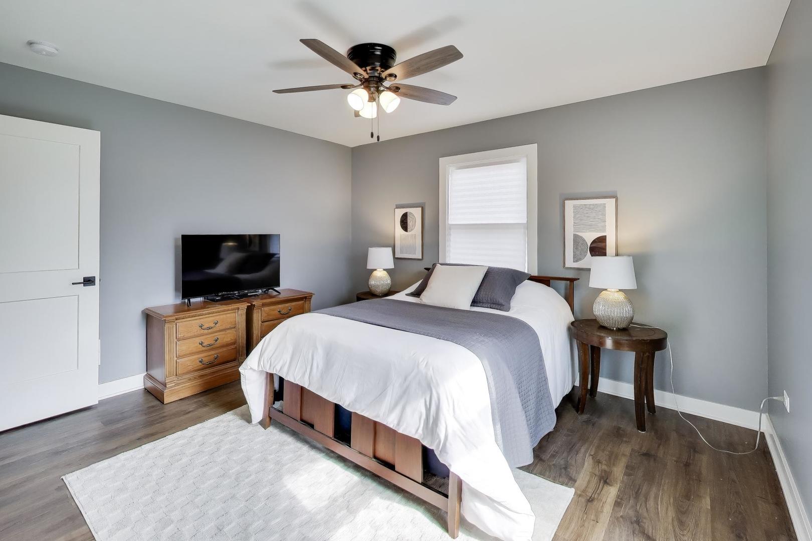 3S700 Delles Road Naperville, IL 60563 - Photo 11 of 35