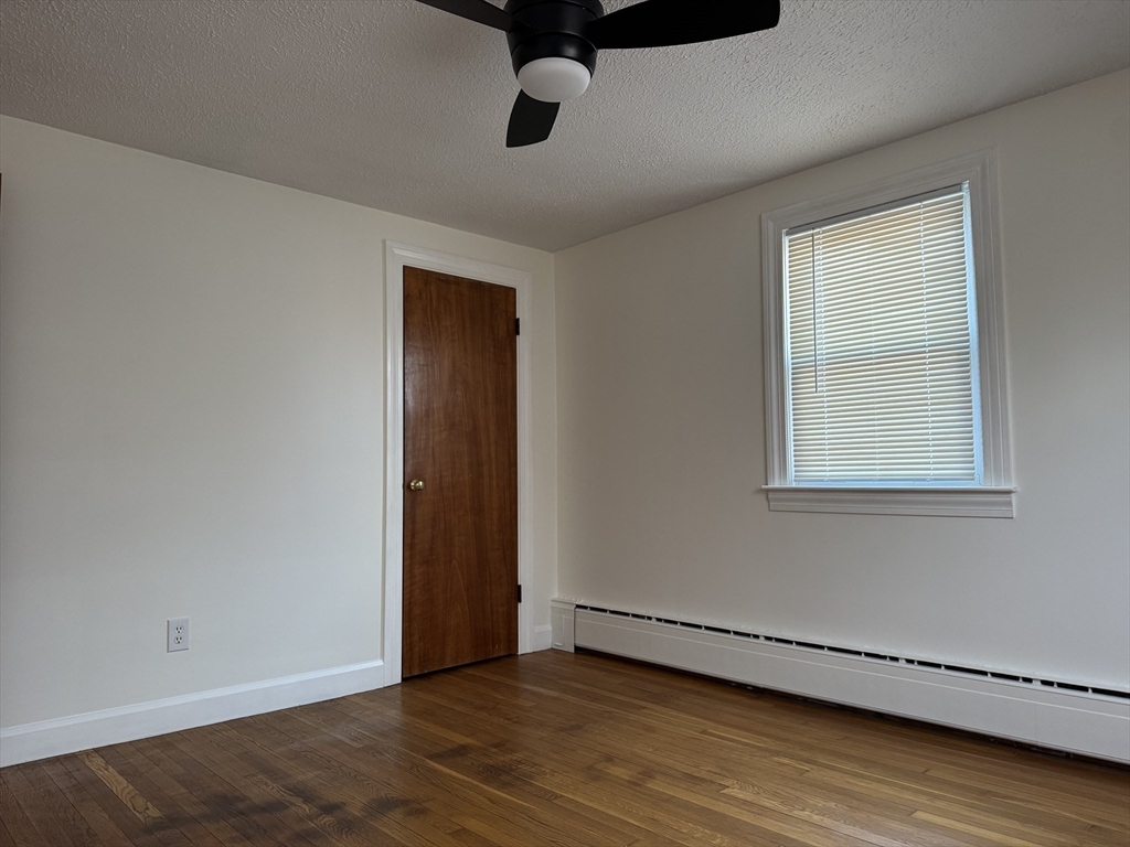 173 Pleasant Street, Unit 173 Clinton, MA 01510 - Photo 15 of 20