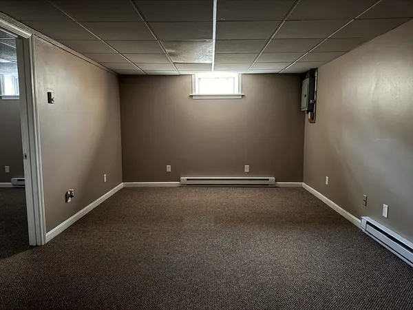 $2,200 | 173 Pleasant Street, Unit 173, Clinton, MA 01510