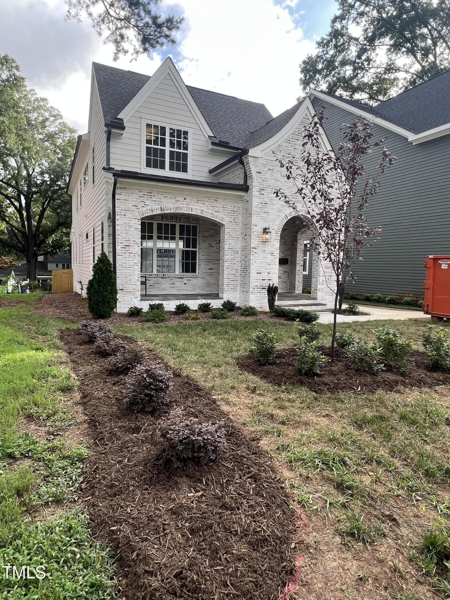 3302.5 Hall Place Raleigh, NC 27607 - Photo 5 of 49 IMG_6733