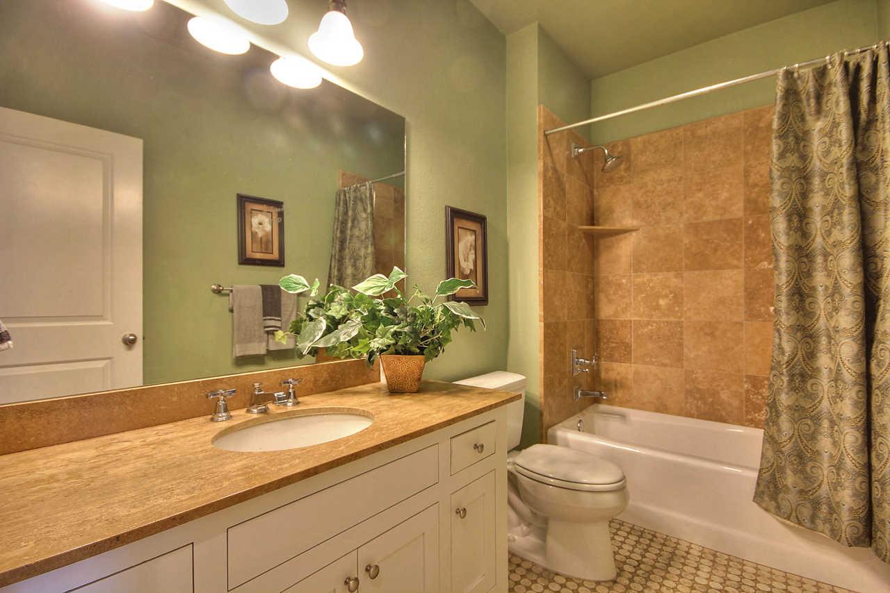 160 Cochrane Road Morgan Hill, CA 95037 - Photo 20 of 28 Gallery Image 20