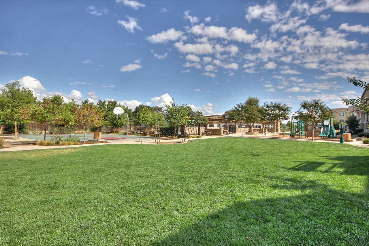 160 Cochrane Road Morgan Hill, CA 95037 - Photo 28 of 28 Gallery Image 28