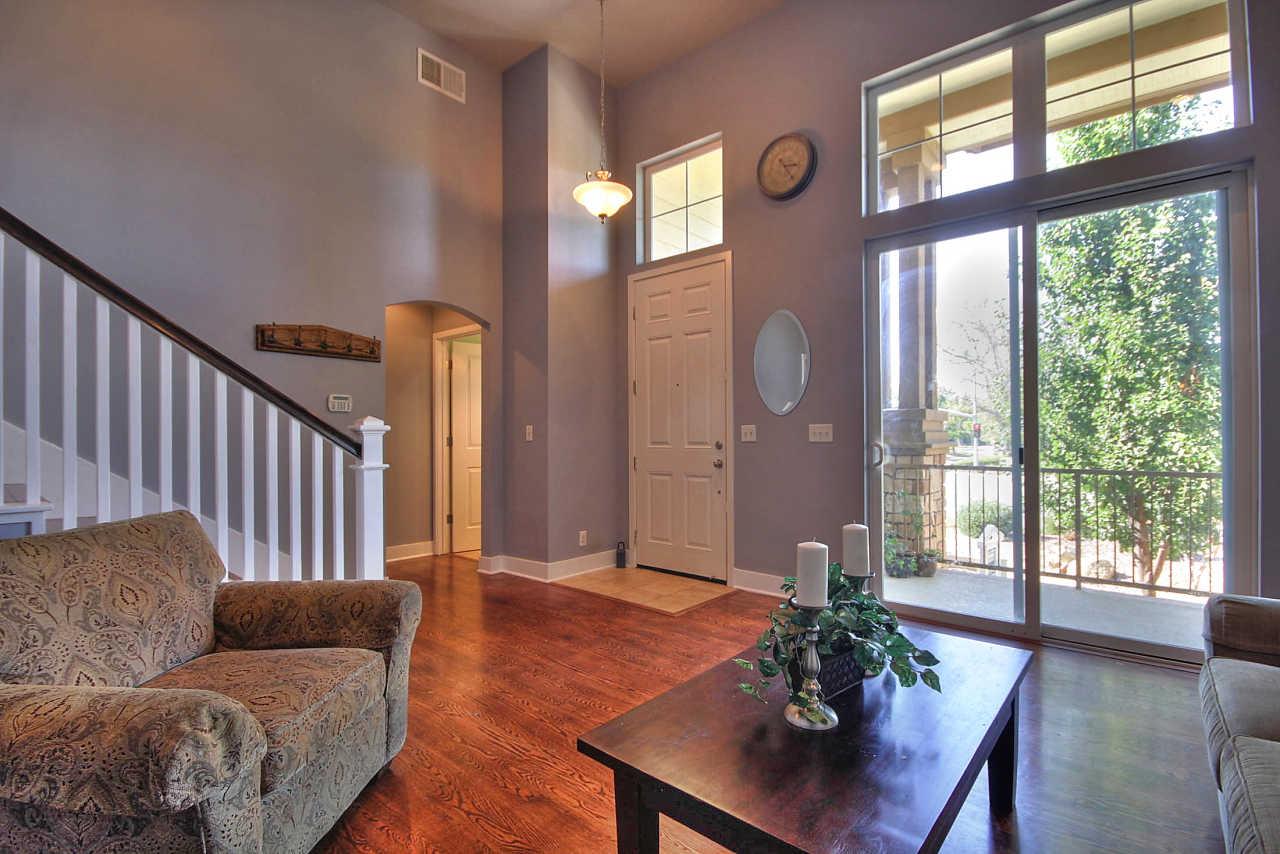 160 Cochrane Road Morgan Hill, CA 95037 - Photo 5 of 28 Gallery Image 5