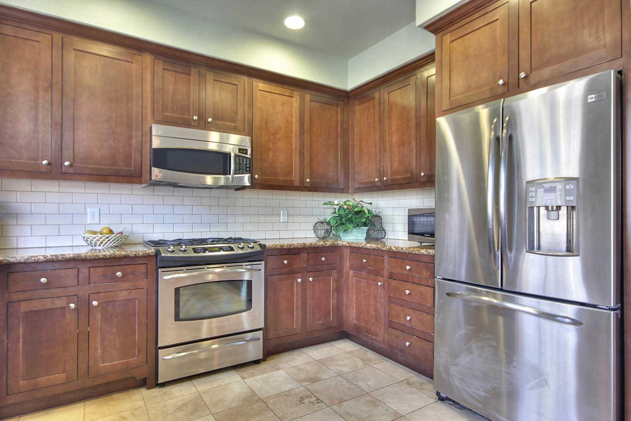 160 Cochrane Road Morgan Hill, CA 95037 - Photo 10 of 28 Gallery Image 10