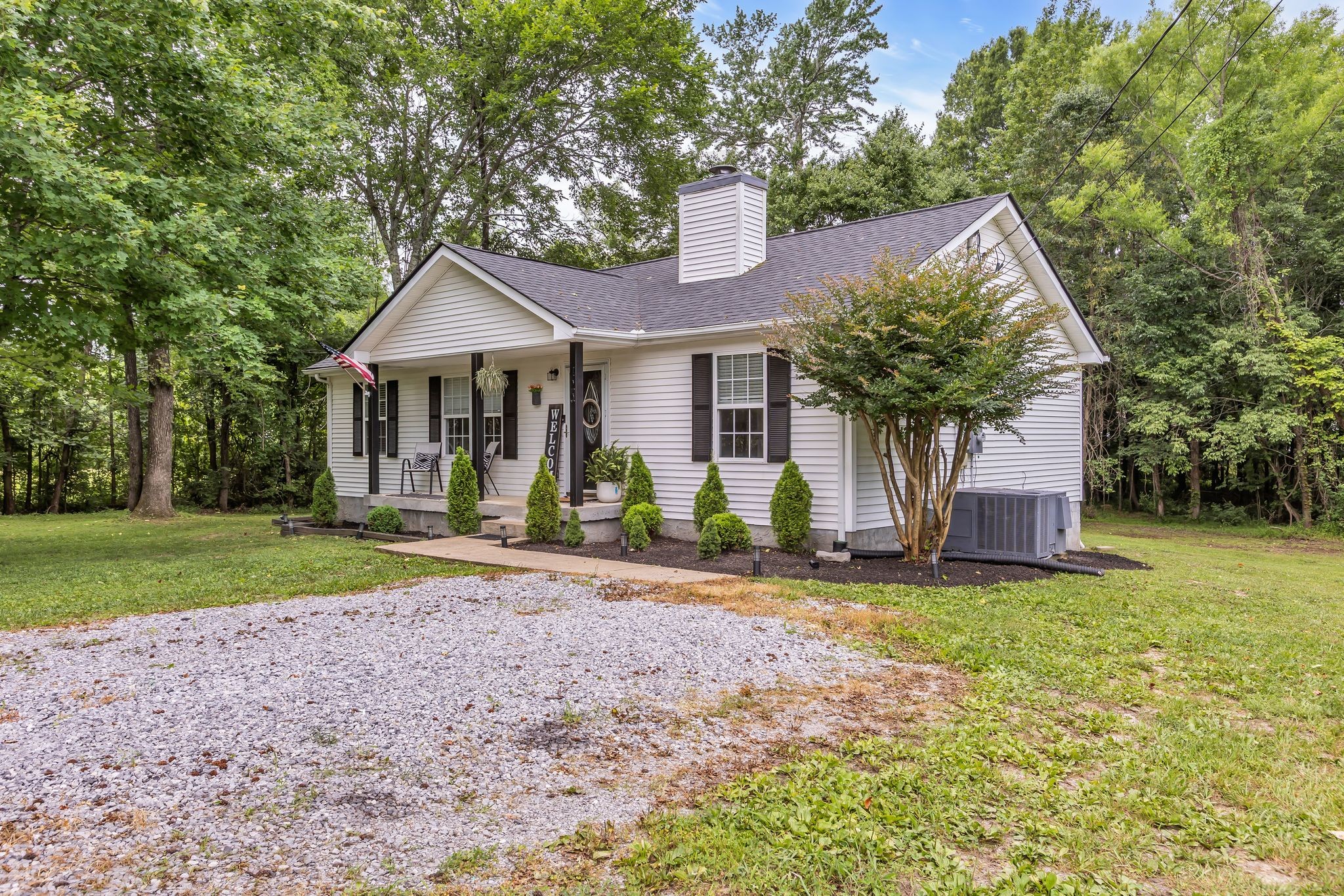420 Shady Hill Road Dickson, TN 37055 - Photo 4 of 29 Gallery Image 4