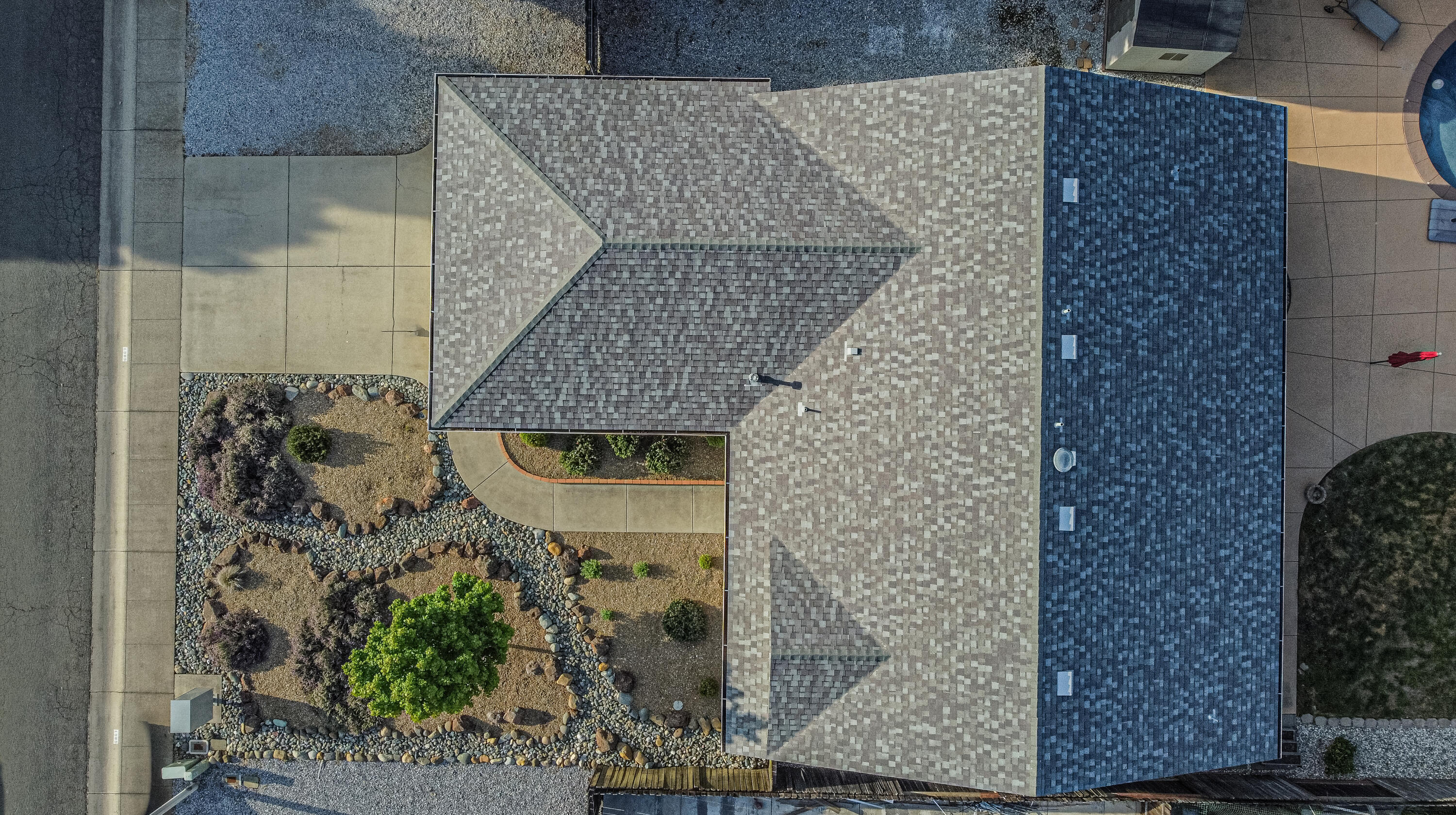 1985 Airstrip Road Redding, CA 96003 - Photo 4 of 24 Arial Roof