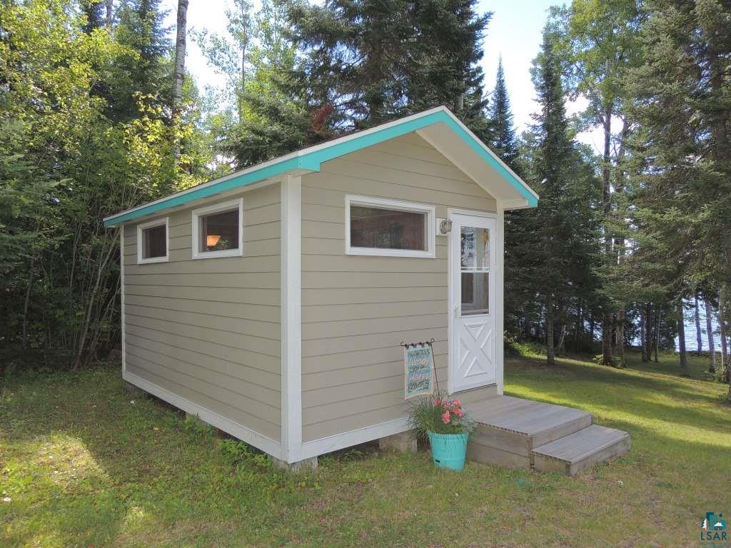 1348 Devil Track Road Grand Marais, MN 55604 - Photo 5 of 24 One-room cabin