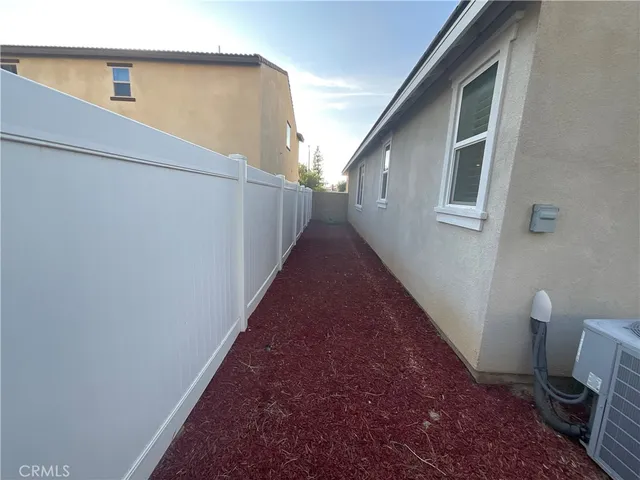 $630,000 | 2884 Winter Park Avenue, Jurupa Valley, CA 92509