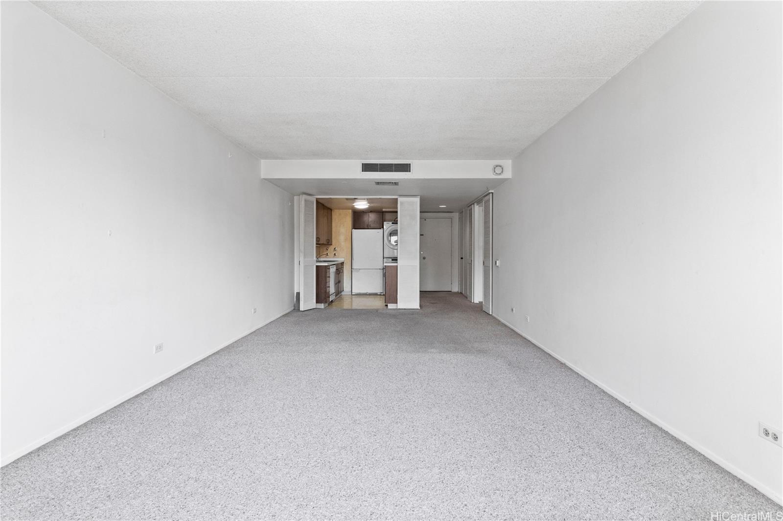 700 Richards Street, Unit 807 Honolulu, HI 96813 - Photo 4 of 15 a view of empty room