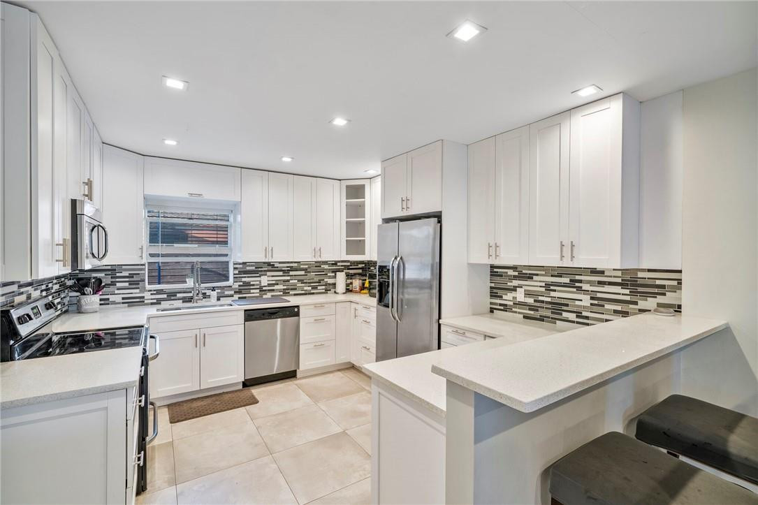 1949 Windward Drive Pompano Beach, FL 33062 - Photo 6 of 22 Photo 6