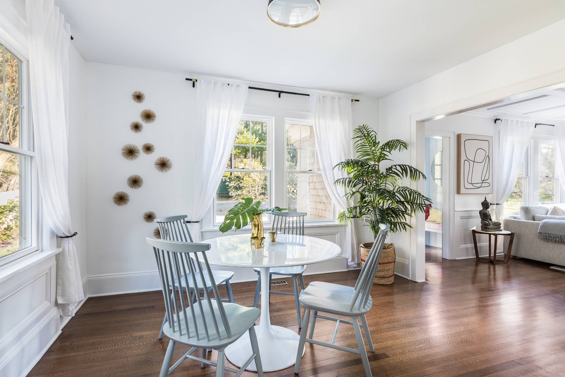 2867 Noyack Road Sag Harbor, NY 11963 - Photo 15 of 30 Gallery Image 15