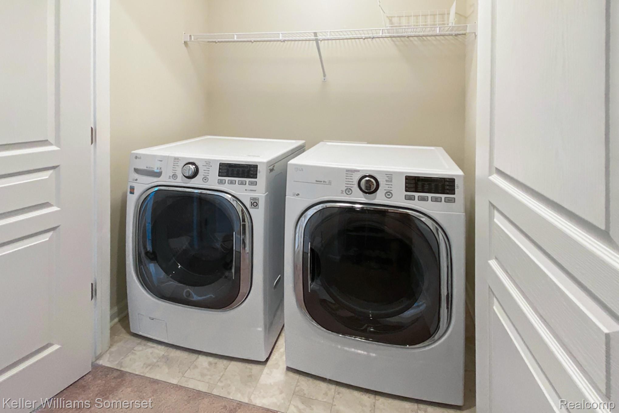 2734 Helmsdale Circle Rochester, MI 48307 - Photo 22 of 32 LG washer & dryer in the laundry room