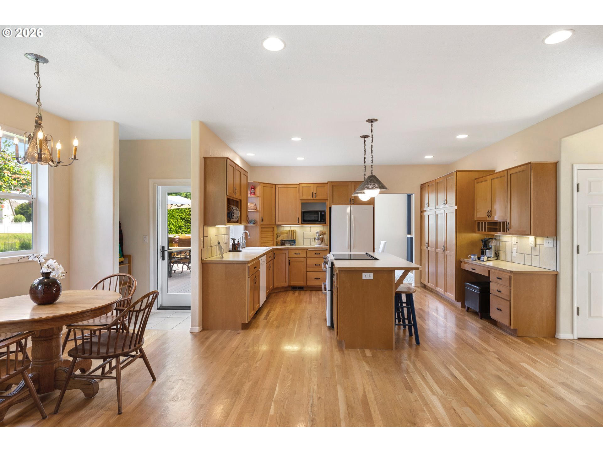 1506 Northwest Beech Street Camas, WA 98607 - Photo 11 of 48