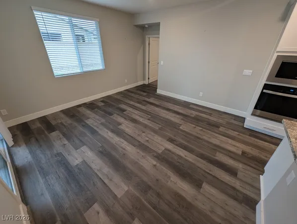 $2,950 | 1039 Forest Falcon Drive, Henderson, NV 89011