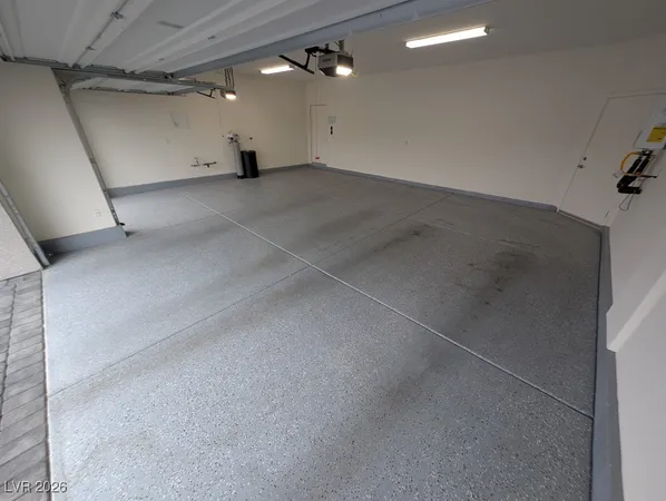 $2,950 | 1039 Forest Falcon Drive, Henderson, NV 89011