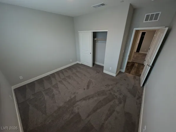 $2,950 | 1039 Forest Falcon Drive, Henderson, NV 89011