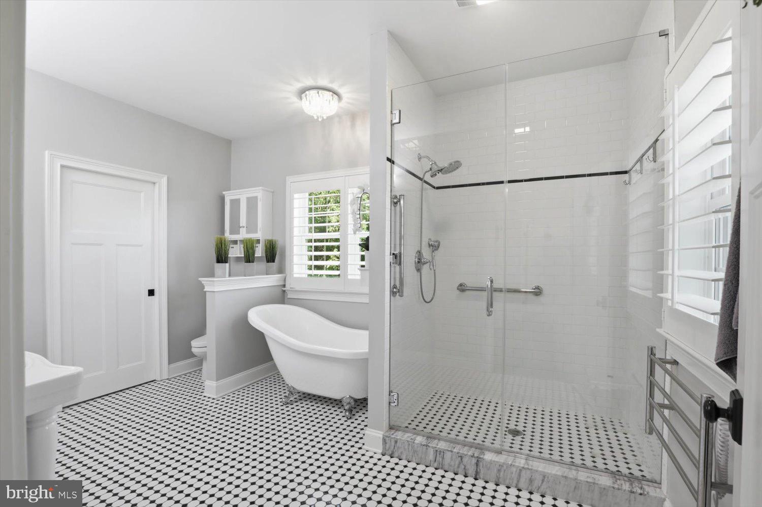 640 Snyder Road Lititz, PA 17543 - Photo 13 of 47