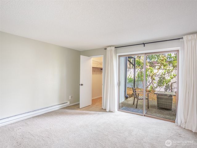 $227,000 | 821 Essex Place Northeast, Unit 1B, Lacey, WA 98516