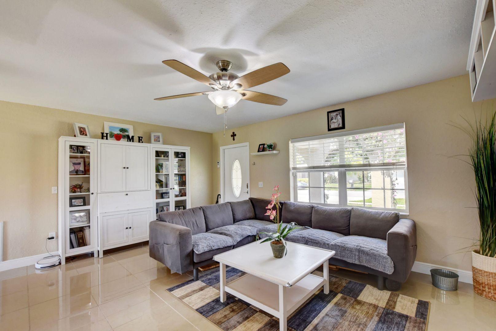 10900 Gantry Street Boca Raton, FL 33428 - Photo 4 of 26 Living room from hall