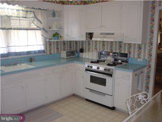 134 Ashbrook Road Cherry Hill, NJ 08034 - Photo 3 of 6