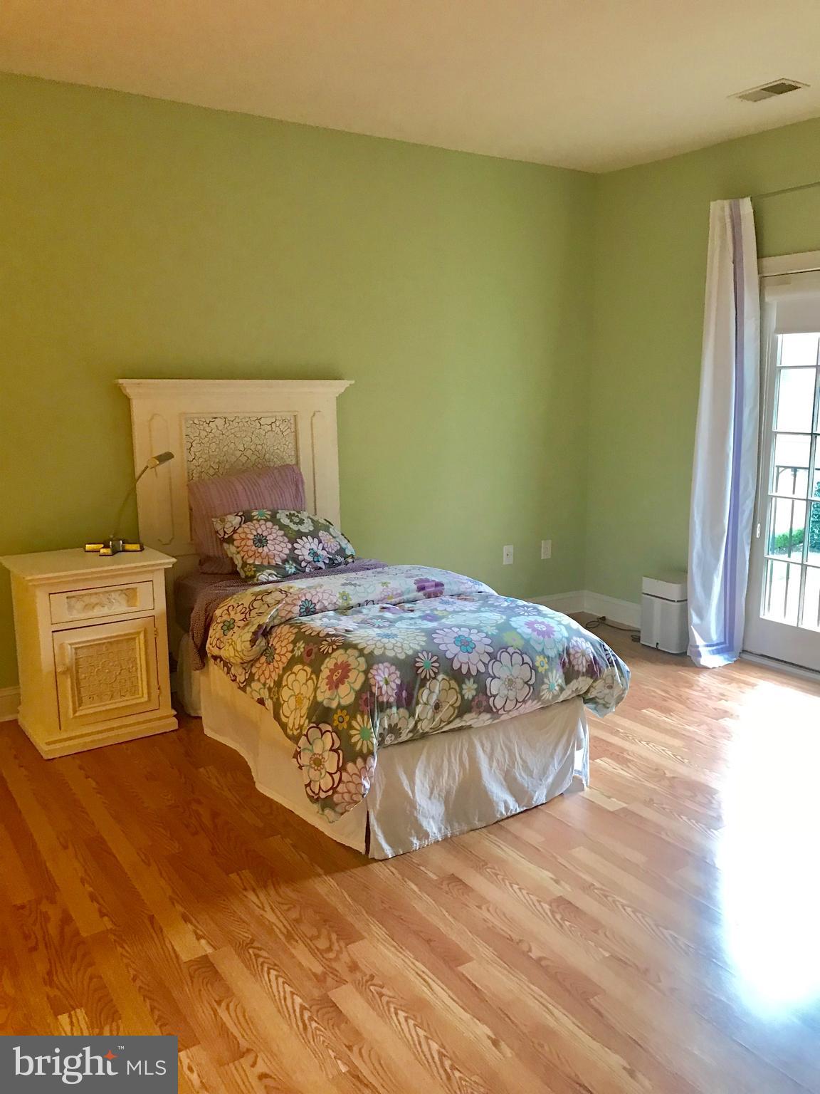 7405 Old Maple Square McLean, VA 22102 - Photo 15 of 25 Bedroom on Upper Level