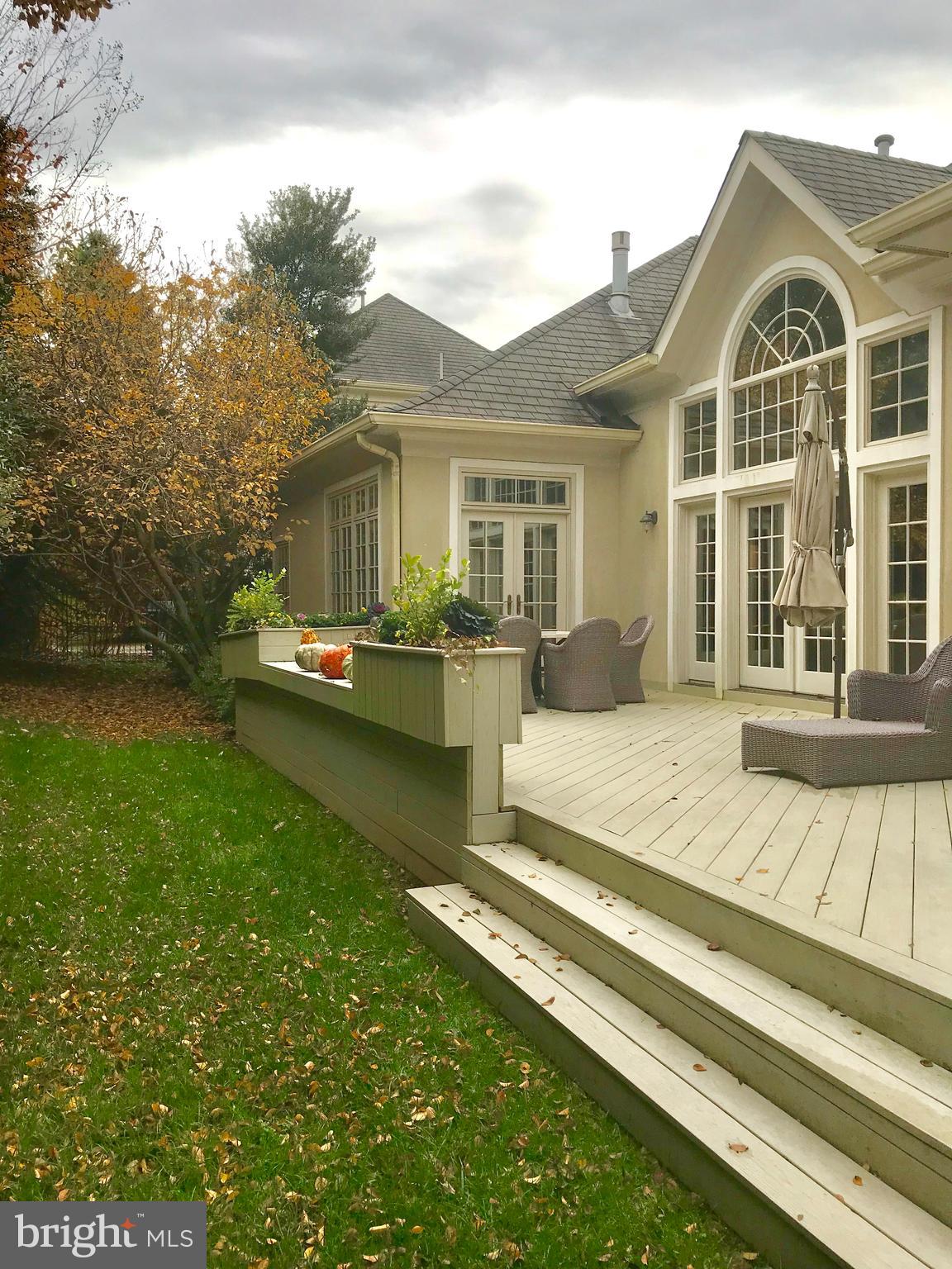 7405 Old Maple Square McLean, VA 22102 - Photo 25 of 25 Great Deck for entertaining