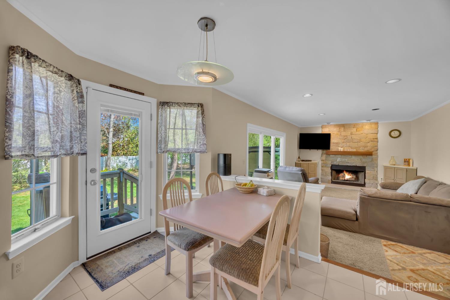 51 Oakland Road Old Bridge, NJ 08857 - Photo 14 of 42