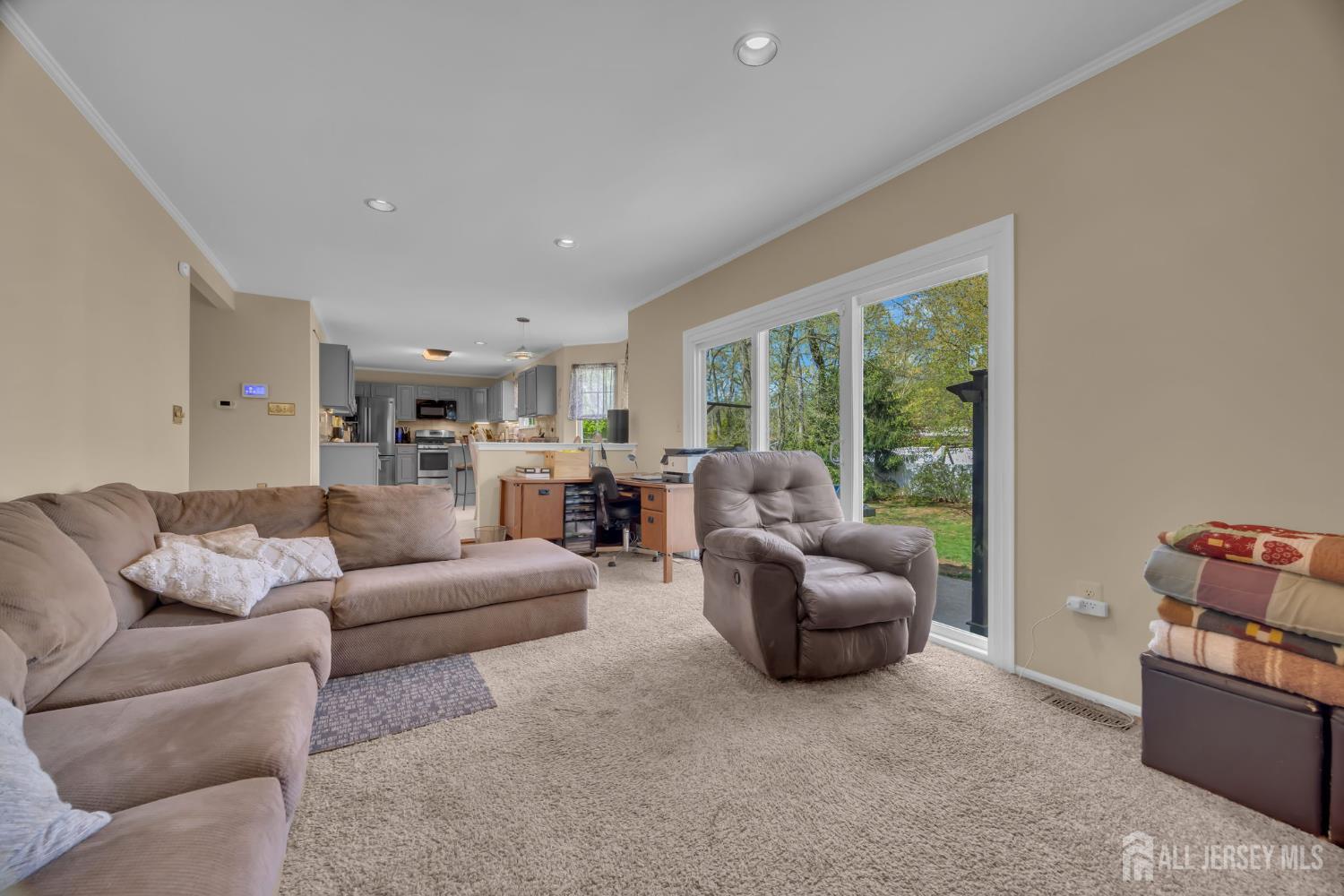 51 Oakland Road Old Bridge, NJ 08857 - Photo 17 of 42