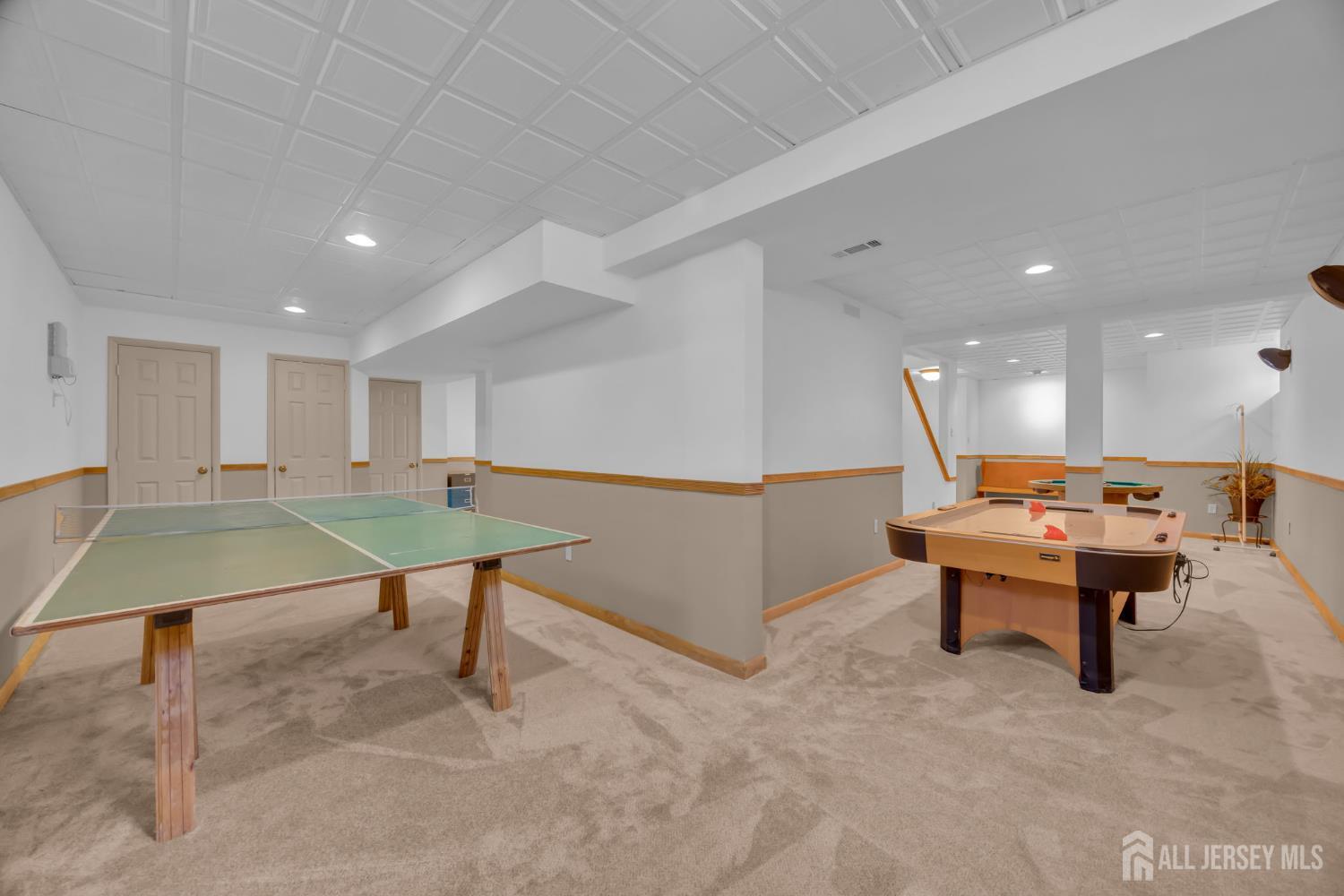 51 Oakland Road Old Bridge, NJ 08857 - Photo 34 of 42