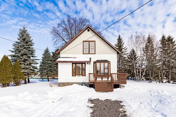 $215,000 | 2008 East 2nd Street, Superior, WI 54880