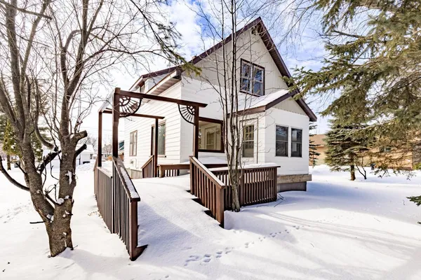 $215,000 | 2008 East 2nd Street, Superior, WI 54880