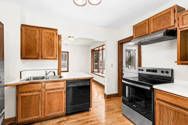 $215,000 | 2008 East 2nd Street, Superior, WI 54880