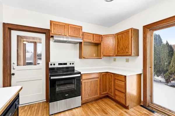 $215,000 | 2008 East 2nd Street, Superior, WI 54880