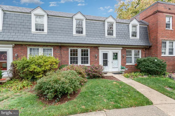 $2,275 | 2600 16th Street South, Unit 736, Arlington, VA 22204
