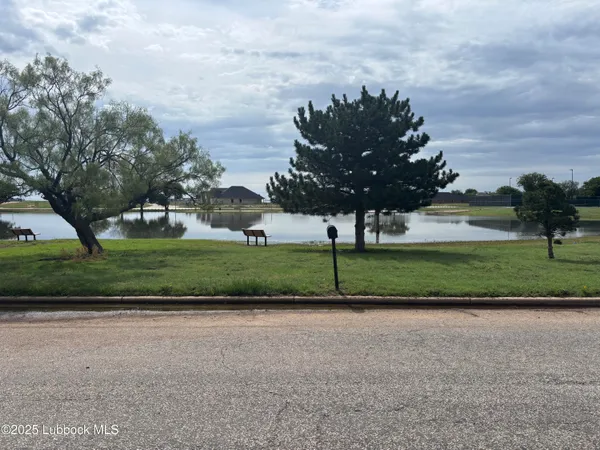 a view of a golf course