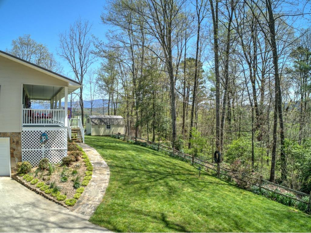 875 Flag Branch Road Greeneville, TN 37743 - Photo 3 of 36 Photo 3