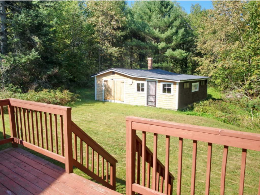 229 Lancaster Road Whitefield, NH 03598 - Photo 14 of 36