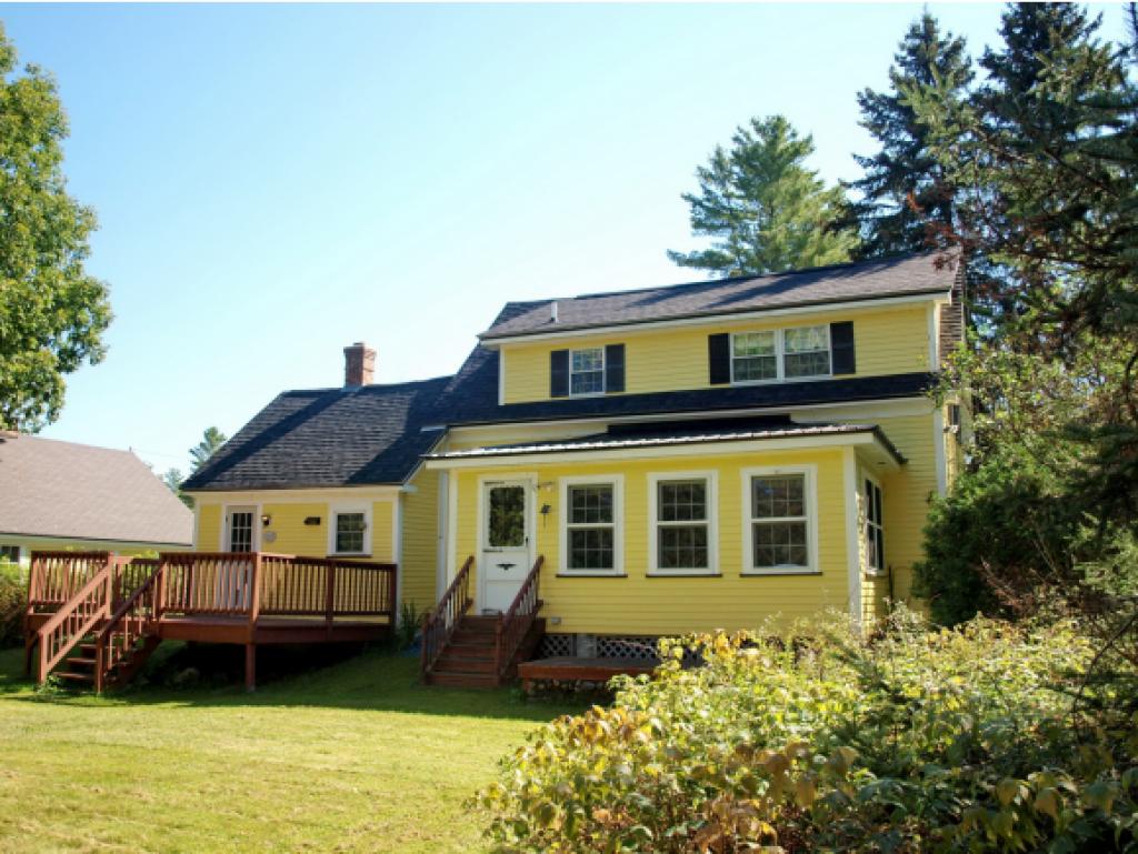 229 Lancaster Road Whitefield, NH 03598 - Photo 4 of 36
