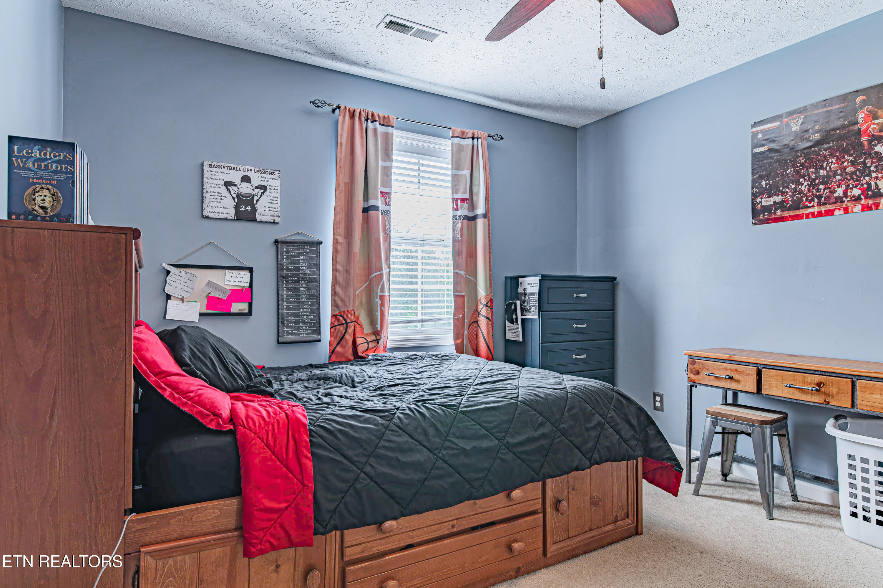 117 Maltese Lane Oak Ridge, TN 37830 - Photo 34 of 60 117-maltese-interior-27