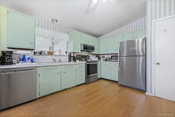 $600,000 | 320 Allview Avenue, Brewster, NY 10509
