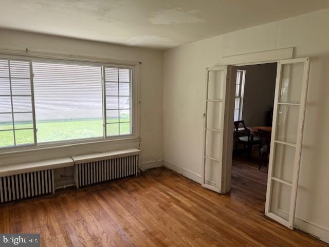 4801 The Alameda Baltimore, MD 21239 - Photo 8 of 15 Parlor