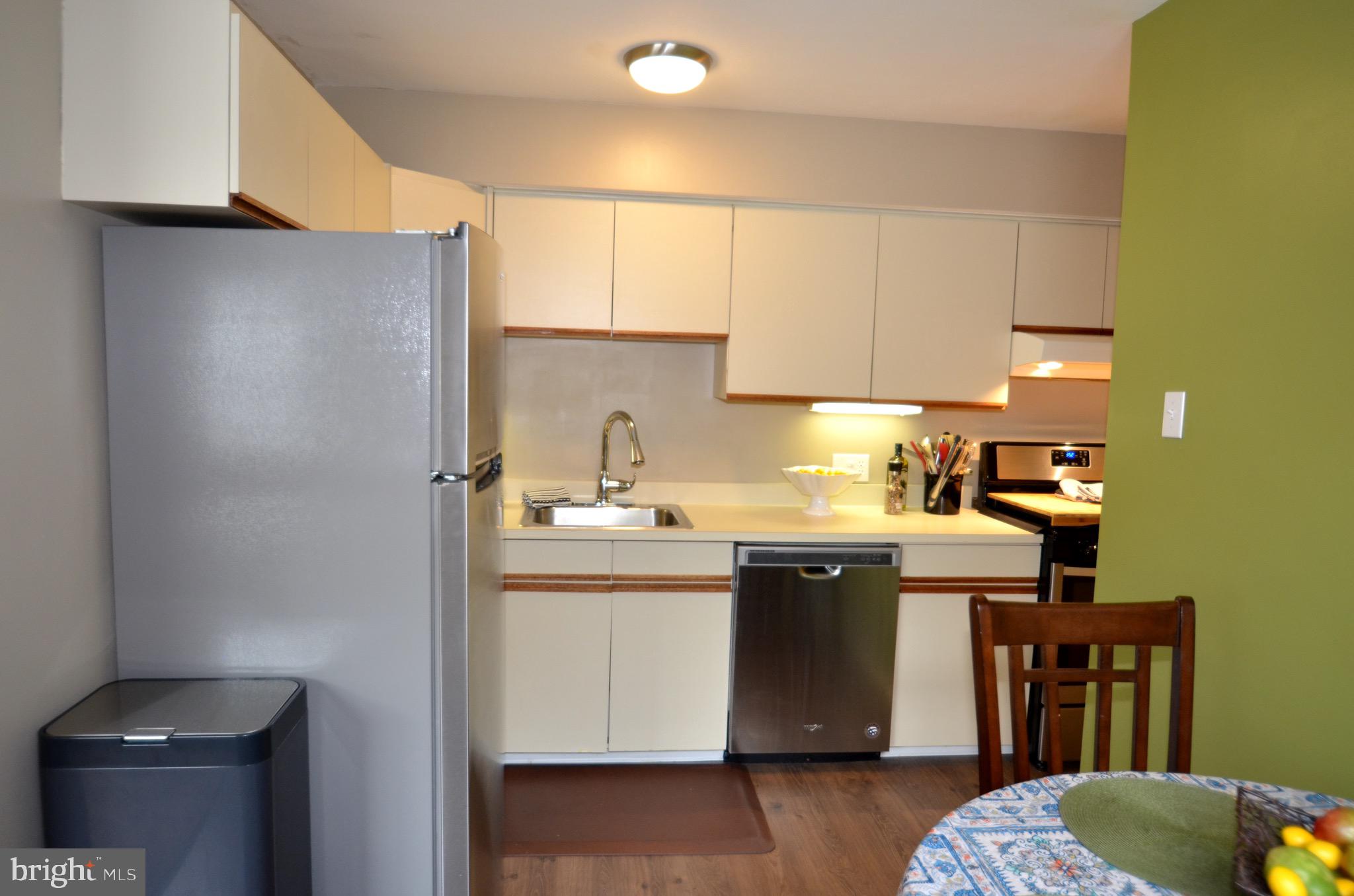 383 Lakeside Road, Unit 106 Ardmore, PA 19003 - Photo 11 of 28